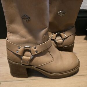 Harley-Davidson Women's Beige Heeled Boots
